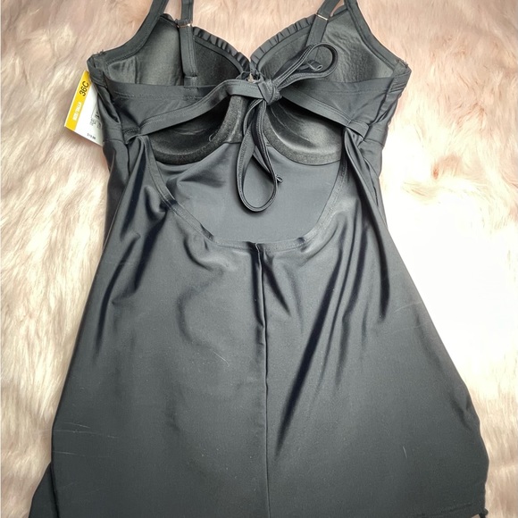 Woman’s Swimsuit | 36c Top - Picture 5 of 14